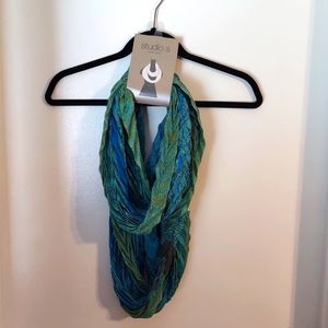 NWT Studio S loop scarf